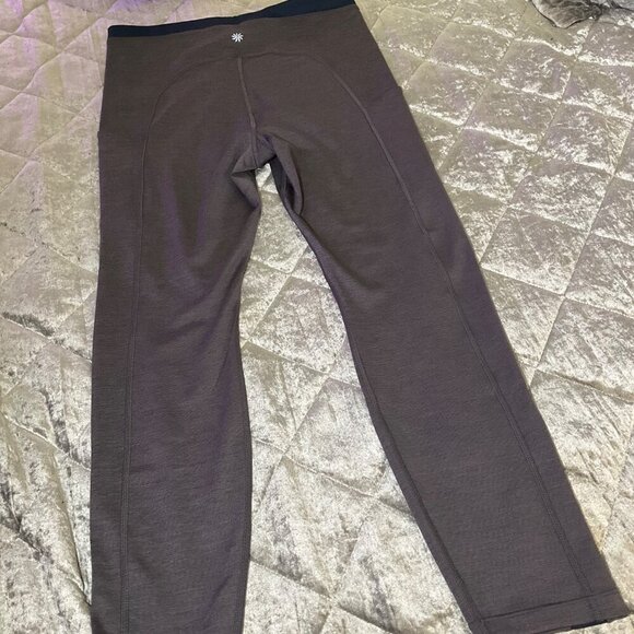 Athleta Women's Ultimate Stash Pocket 7/8 Tight Leggings Size M Gray & Navy NWT - Picture 8 of 9